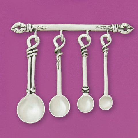 Basic Spirit: Measuring Spoons-Rustic Knot