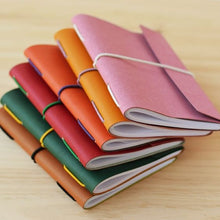 Zoe Webb: Pamphlet Bookbinding Class